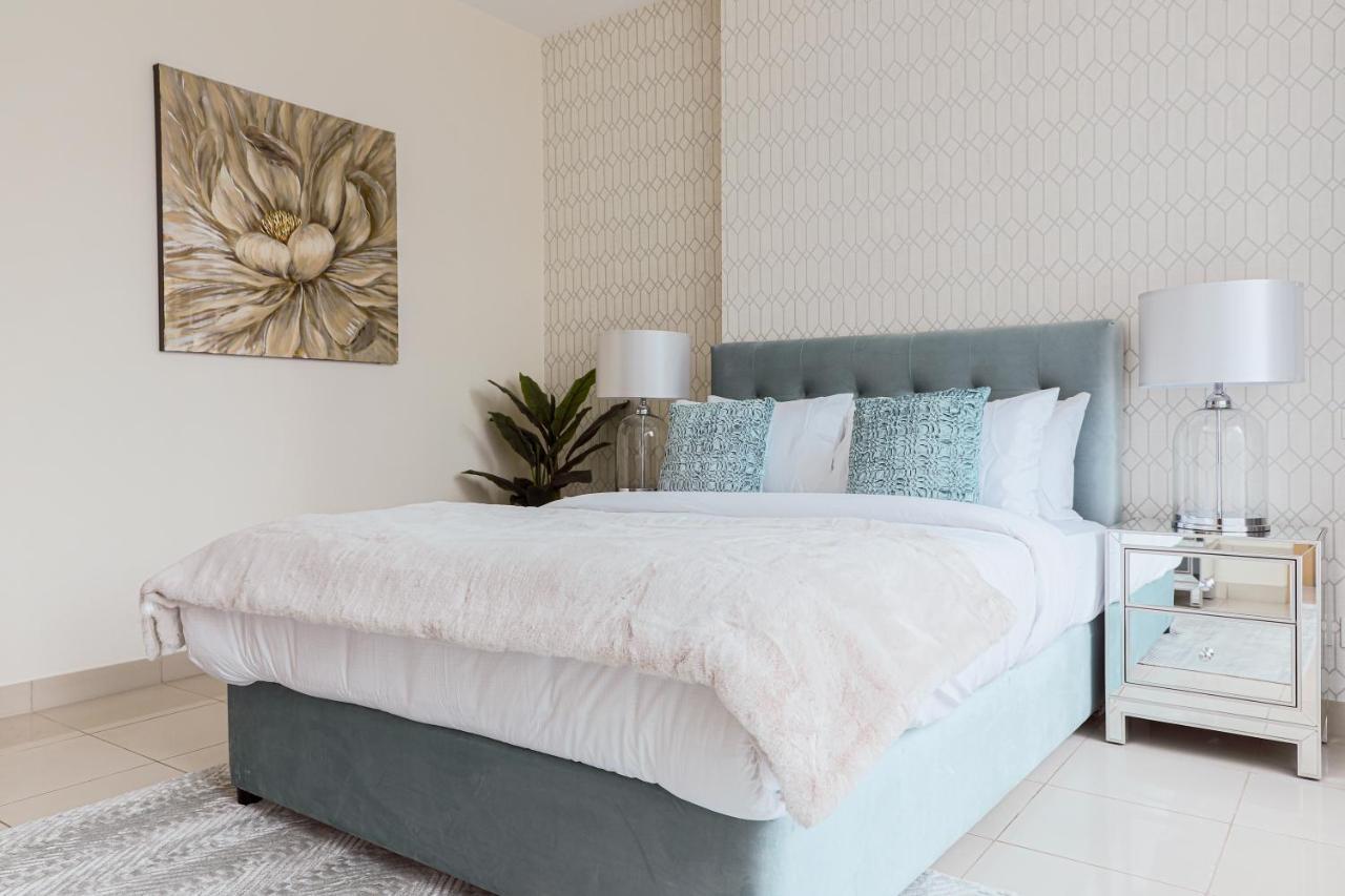 Nasma Luxury Stays - Pastel-Colored Apt With Jaw-Dropping Marina Views Dubai Buitenkant foto