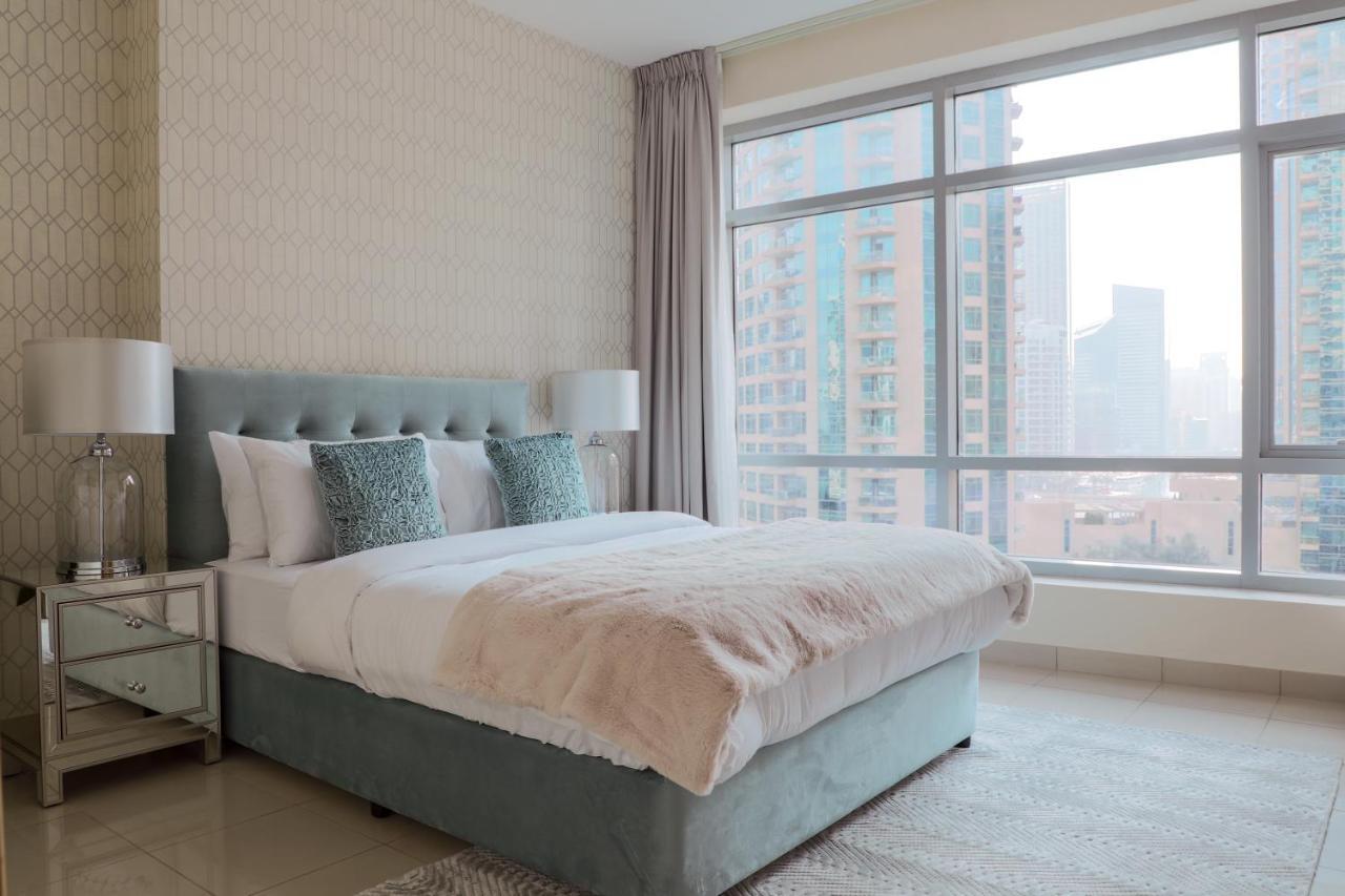 Nasma Luxury Stays - Pastel-Colored Apt With Jaw-Dropping Marina Views Dubai Buitenkant foto